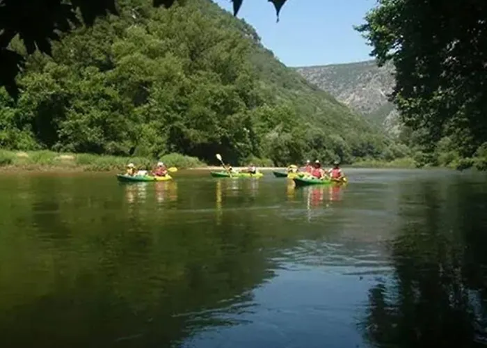 Nefeles Tou Nestou *